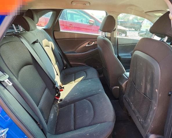 2018 HYUNDAI ELANTRA GT BASE 10