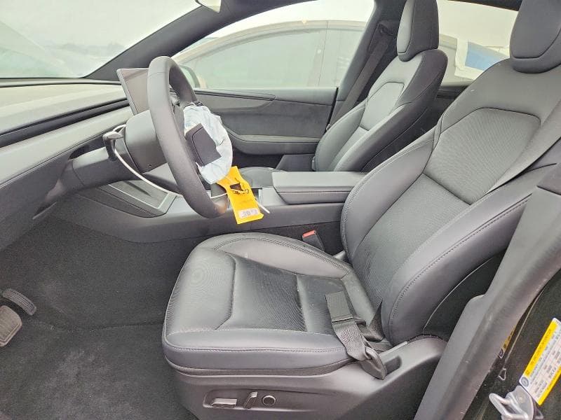 2026 TESLA MODEL Y 7