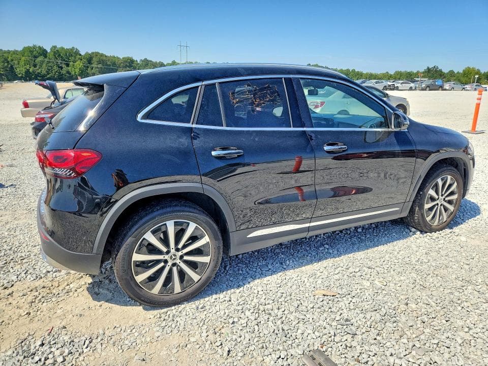 2023 MERCEDES-BENZ GLA 250 3