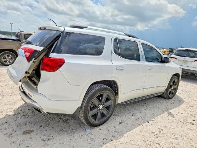 2017 GMC ACADIA DENALI 3