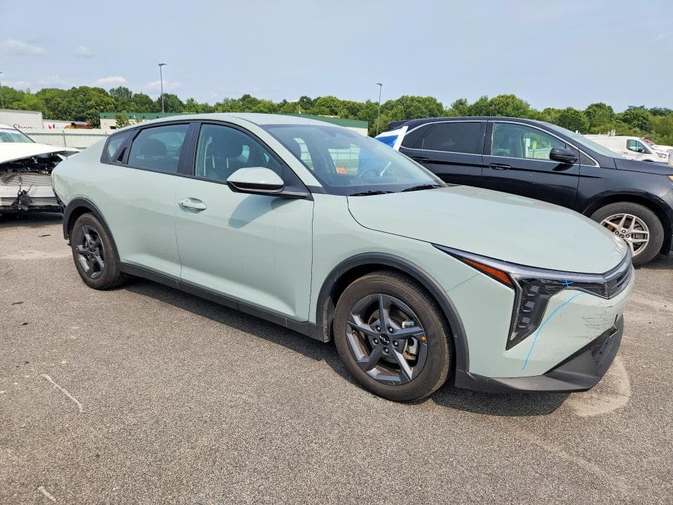 2026 KIA K4 LXS 4
