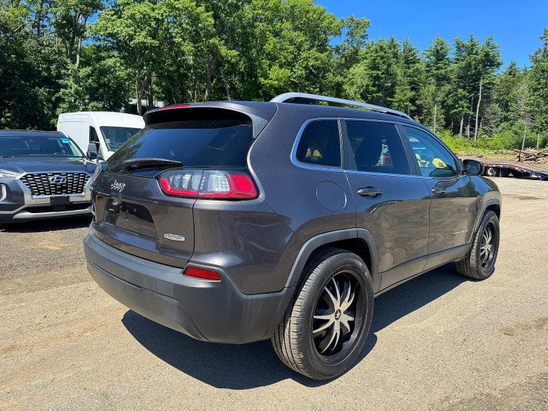 2019 JEEP CHEROKEE LATITUDE PLUS 4