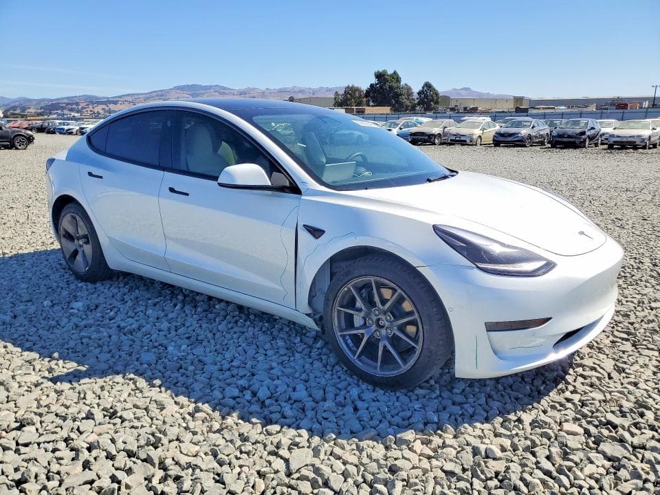 2022 TESLA MODEL 3 4