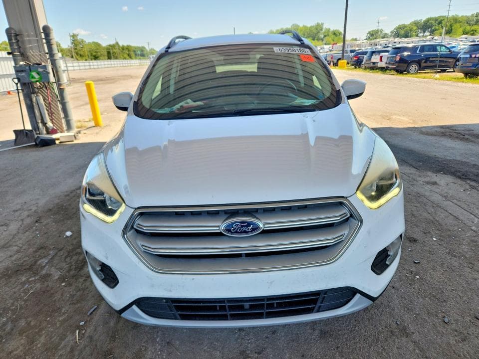 2018 FORD ESCAPE SEL 5