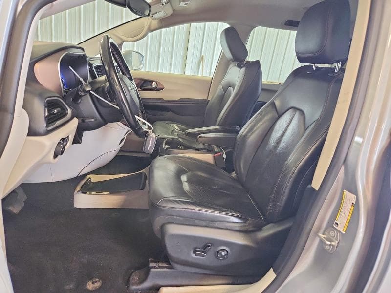 2019 CHRYSLER PACIFICA TOURING L 7