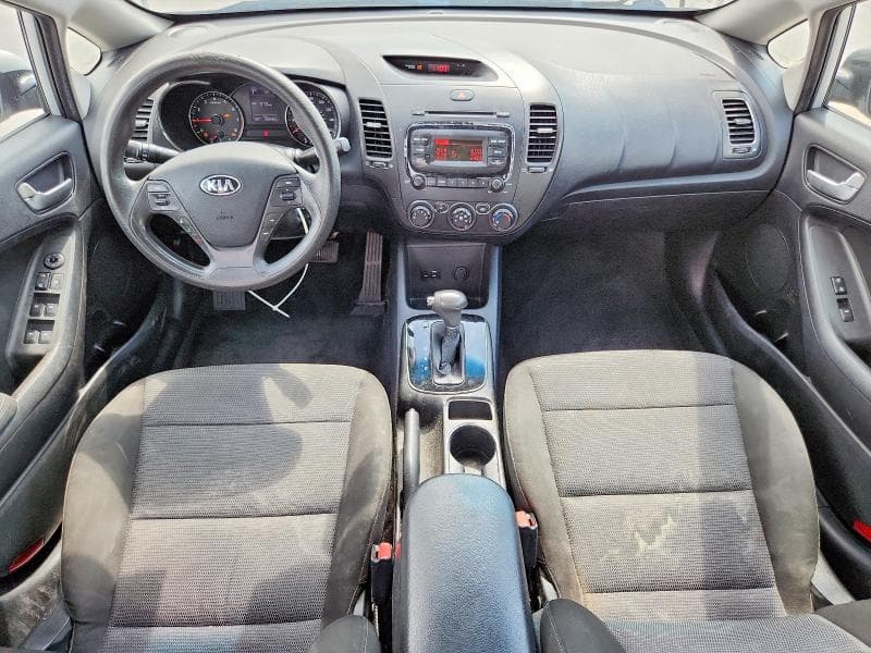 2017 KIA FORTE LX 8