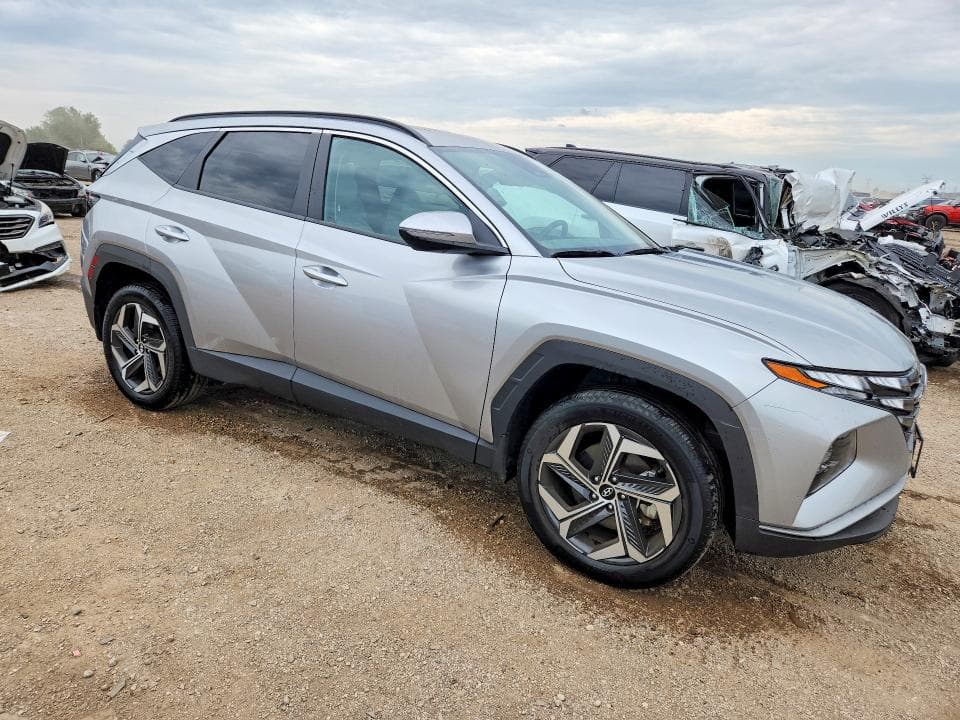 2024 HYUNDAI TUCSON SEL 4
