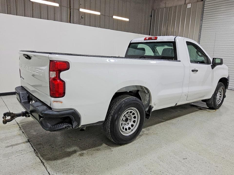 2019 CHEVROLET SILVERADO C1500 3