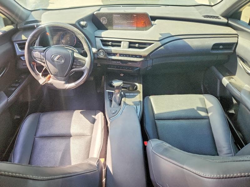 2020 LEXUS UX 200 8