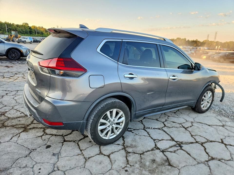 2019 NISSAN ROGUE S 3