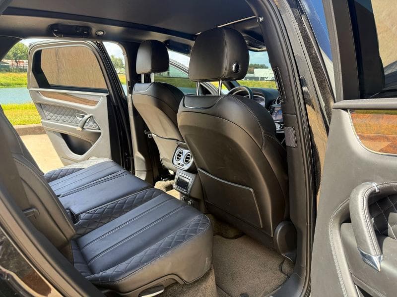 2017 BENTLEY BENTAYGA 6