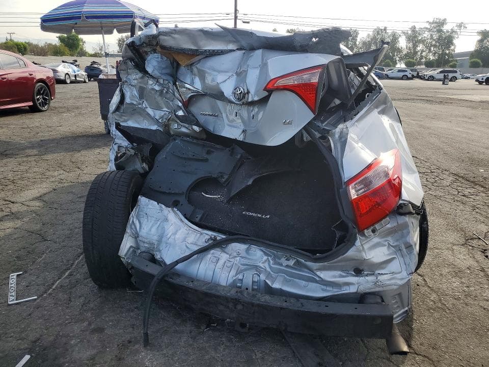 2017 TOYOTA COROLLA LE 6