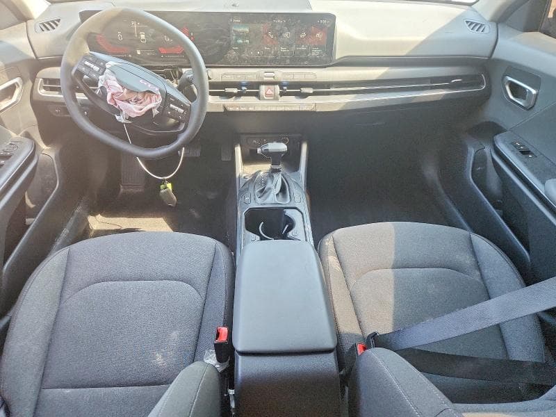 2025 KIA K4 LX 8