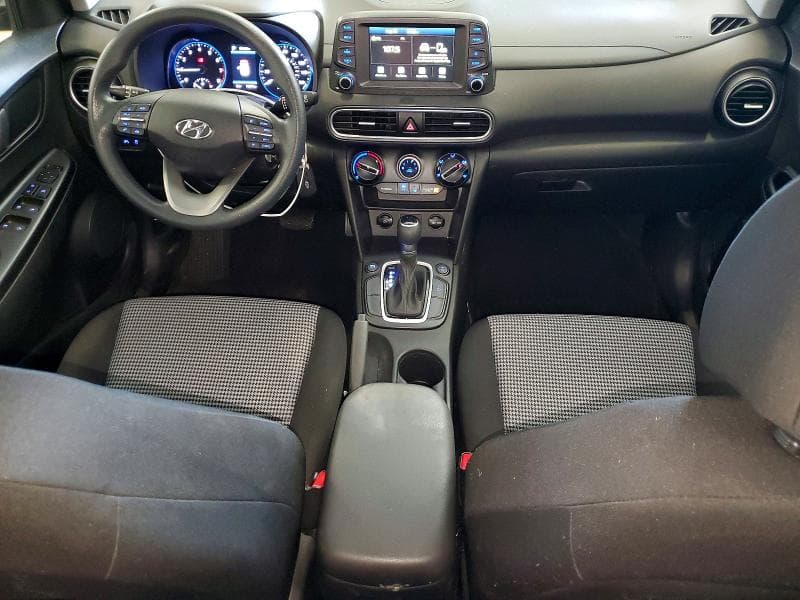 2021 HYUNDAI KONA SE 8