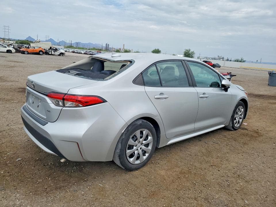 2021 TOYOTA COROLLA LE 3