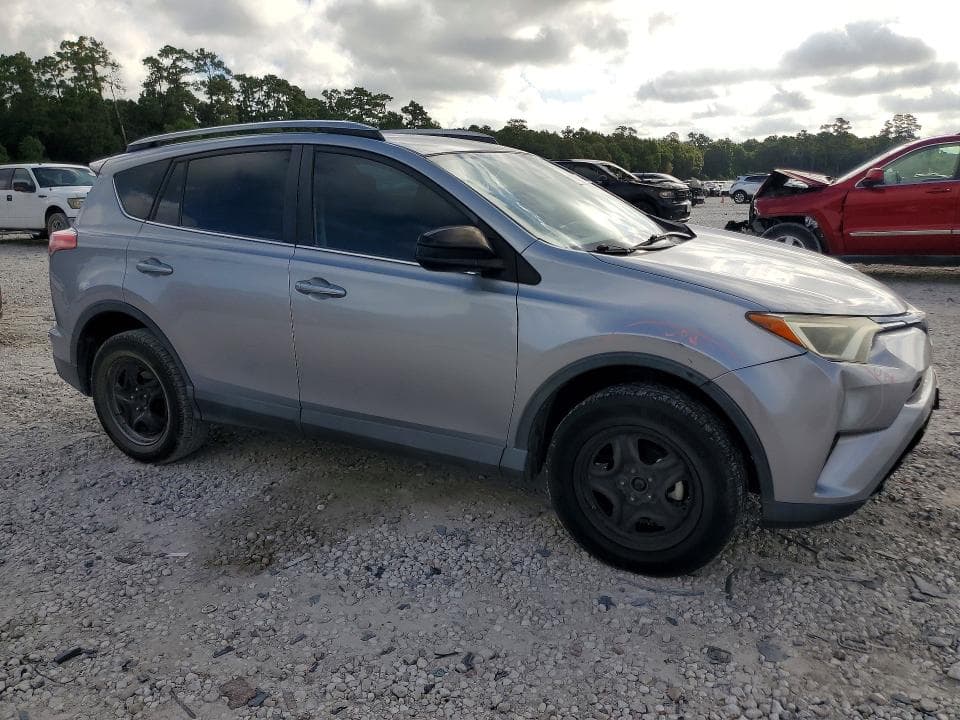 2018 TOYOTA RAV4 LE 4