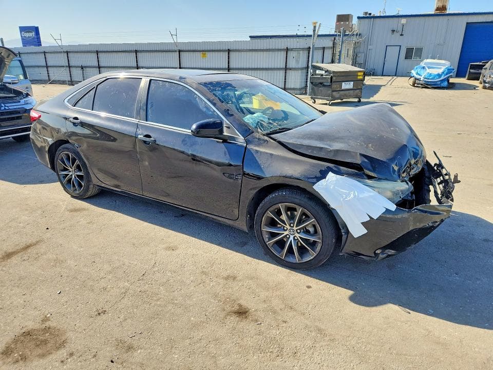 2017 TOYOTA CAMRY XSE V6 4