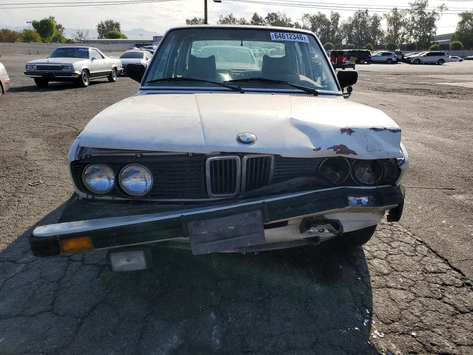 1984 BMW 528 E AUTOMATIC 5