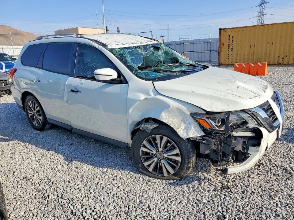 2019 NISSAN PATHFINDER SL 4