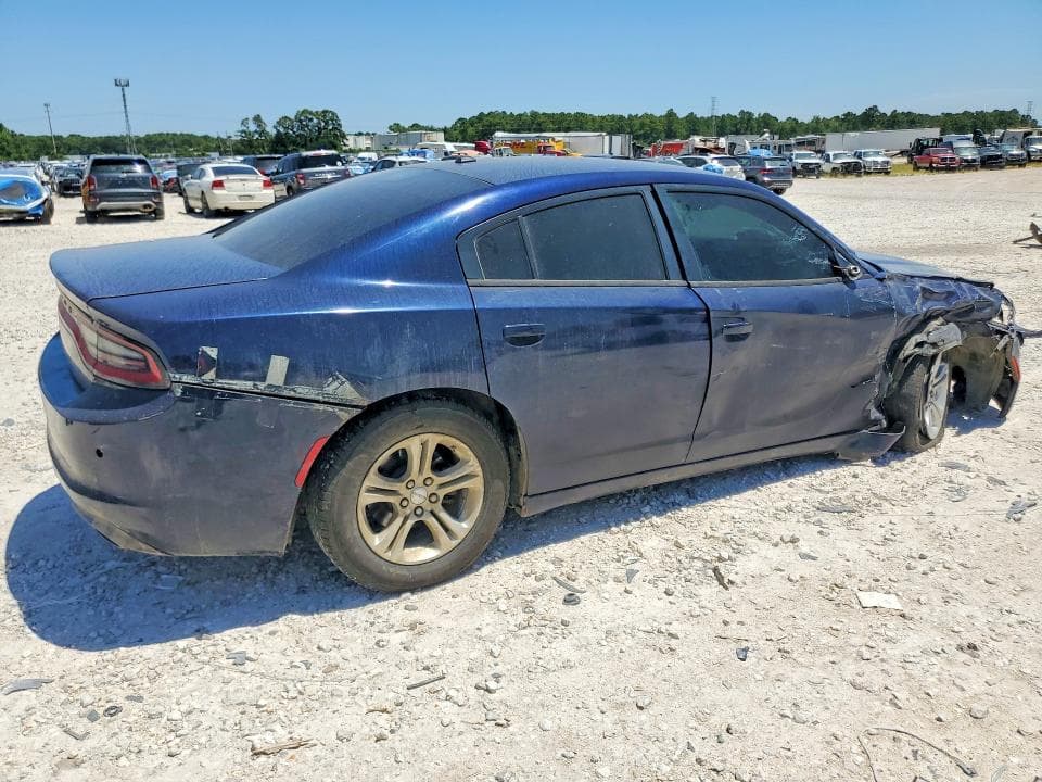 2017 DODGE CHARGER SE 3