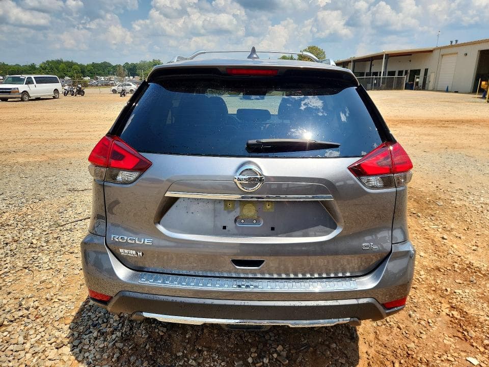 2017 NISSAN ROGUE SL 6