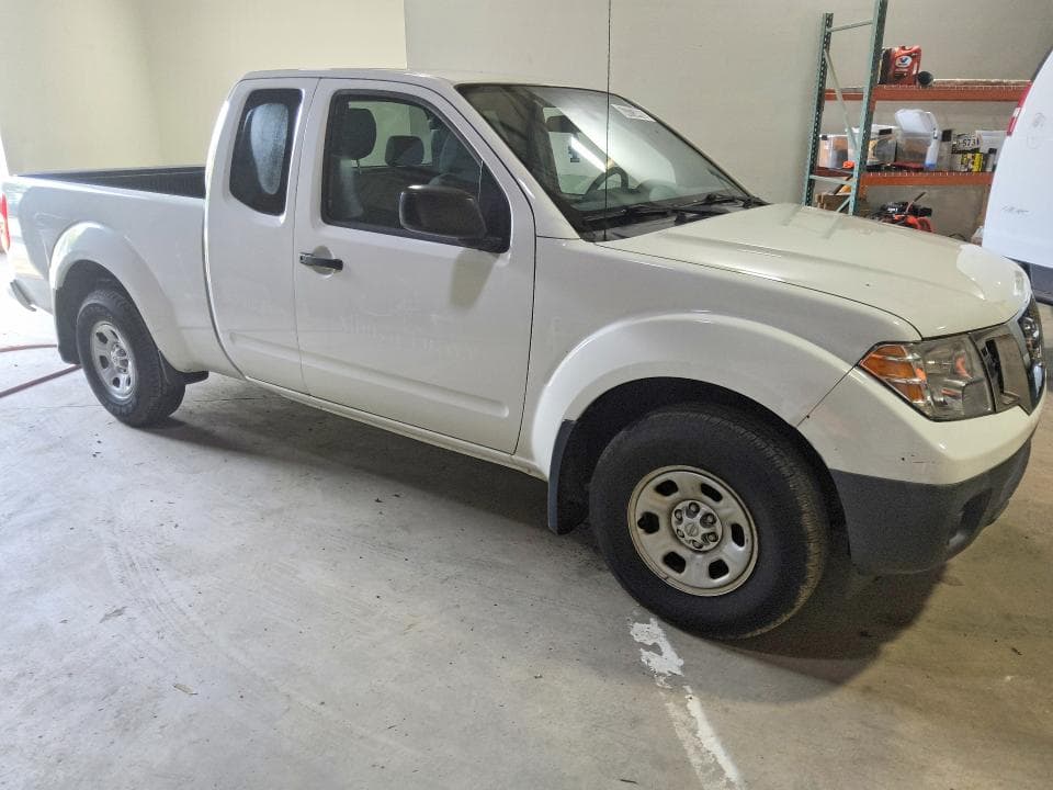2019 NISSAN FRONTIER S 4