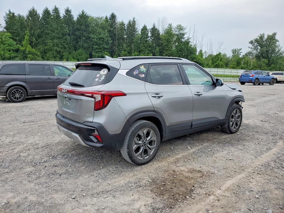 2024 KIA SELTOS S 3