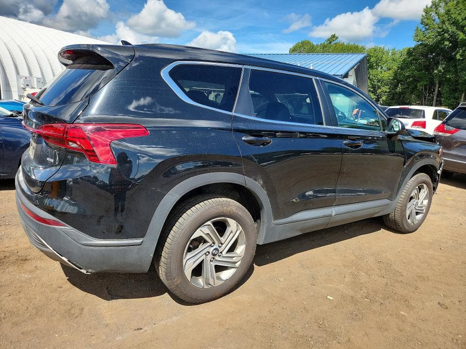2023 HYUNDAI SANTA FE SE 3