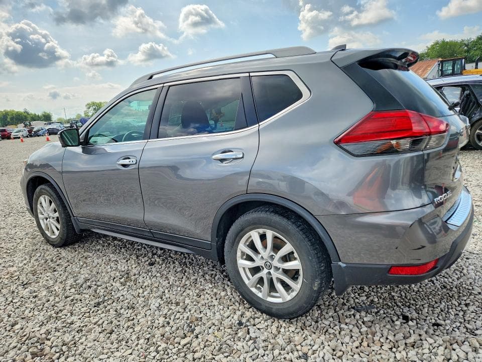 2017 NISSAN ROGUE SV 2