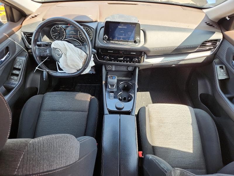 2021 NISSAN ROGUE SV 8