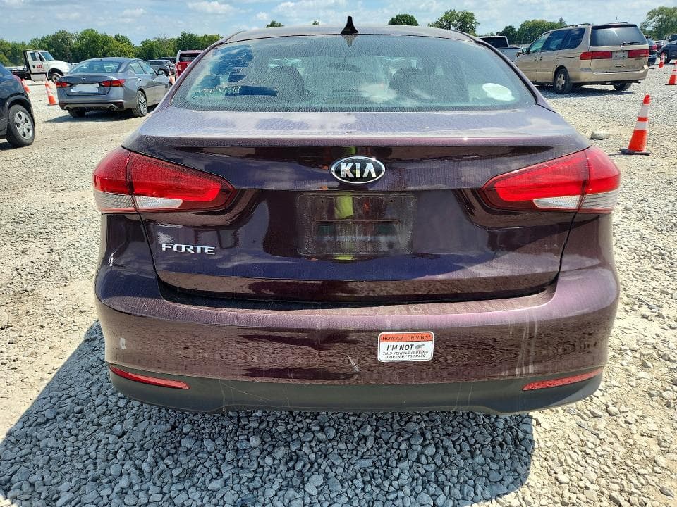 2017 KIA FORTE LX 6