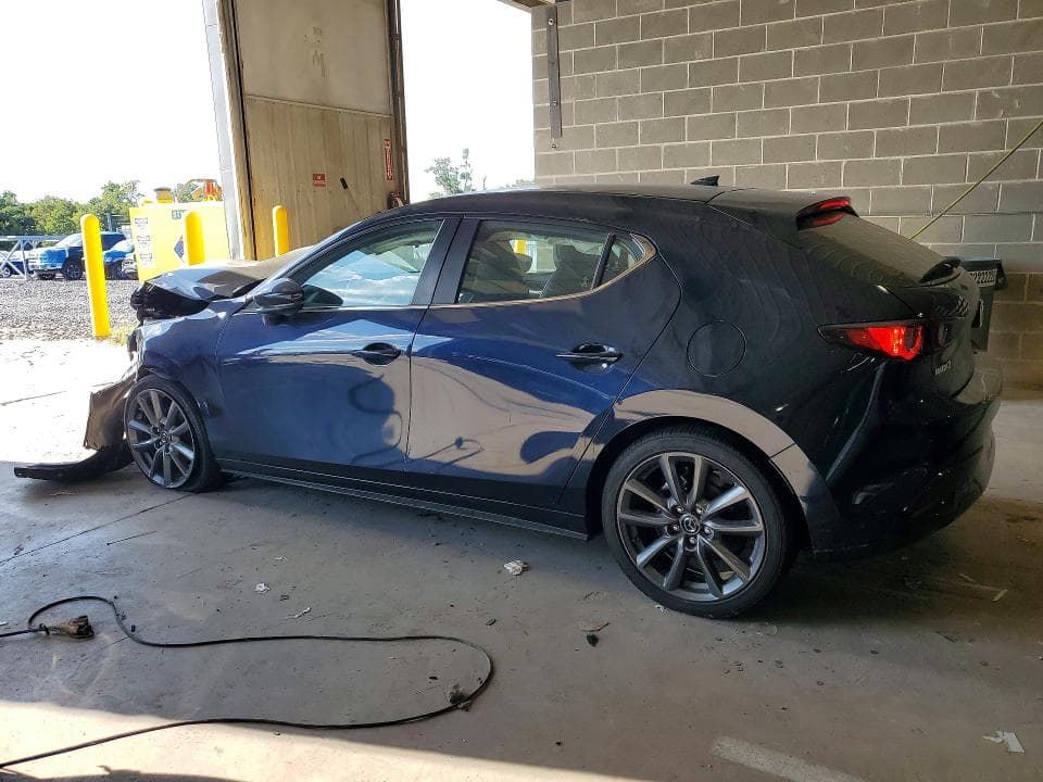2020 MAZDA 3 PREFERRED 2