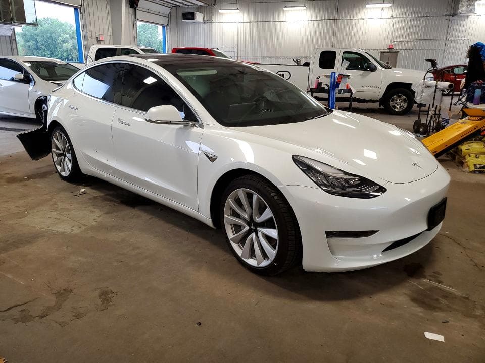 2020 TESLA MODEL 3 4