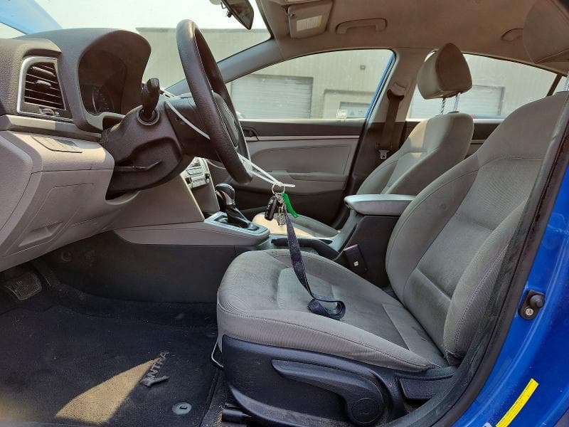 2017 HYUNDAI ELANTRA SE 7