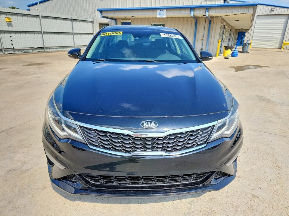 2020 KIA OPTIMA LX 5