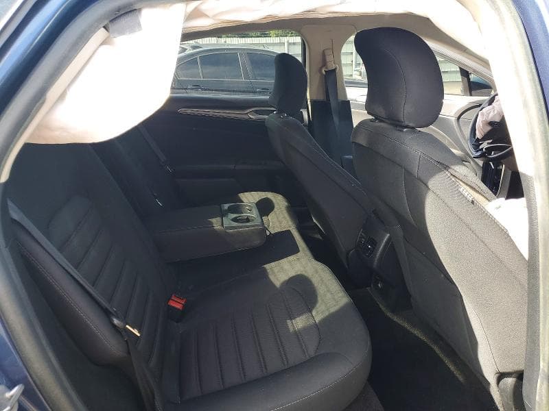 2019 FORD FUSION SE 10