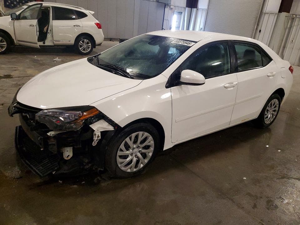 2017 TOYOTA COROLLA LE - 1