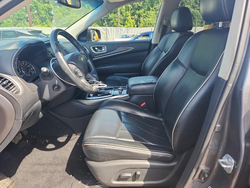 2017 INFINITI QX60 BASE 7