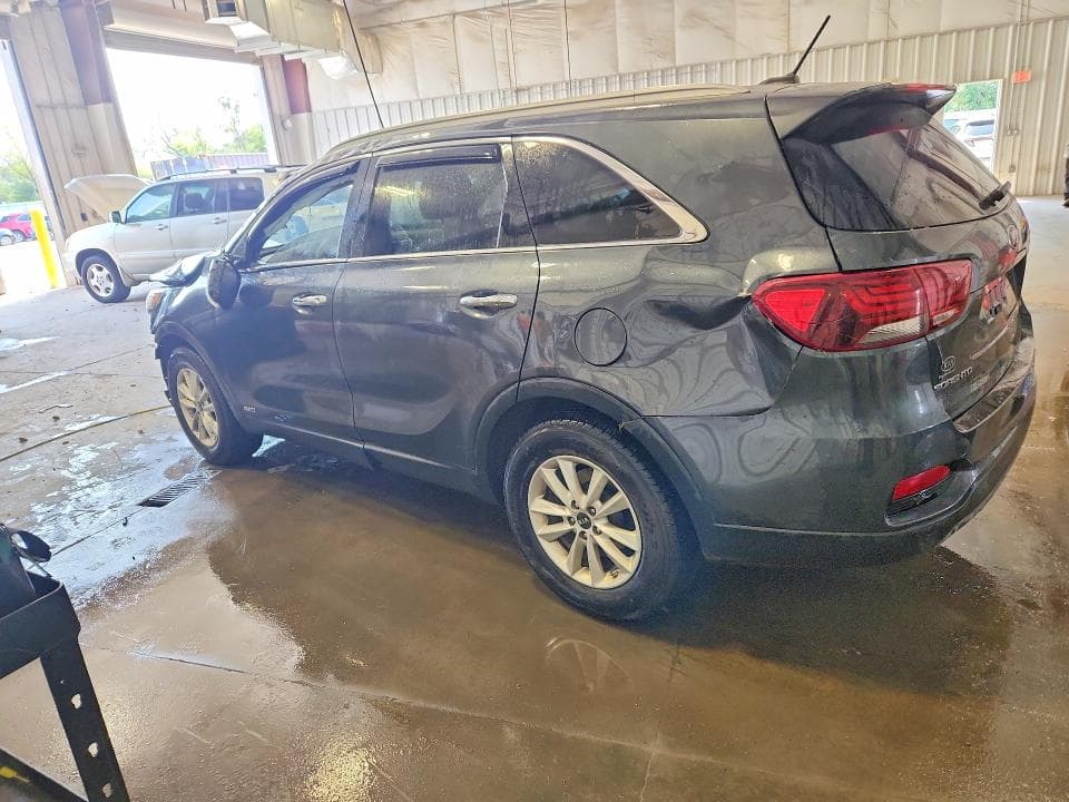 2020 KIA SORENTO LX 2