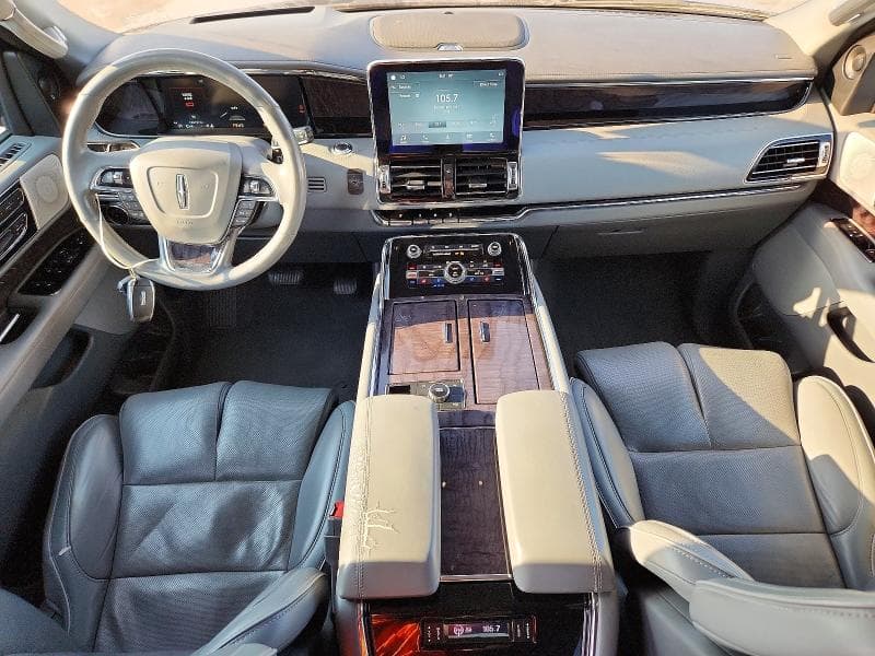 2019 LINCOLN NAVIGATOR RESERVE 8