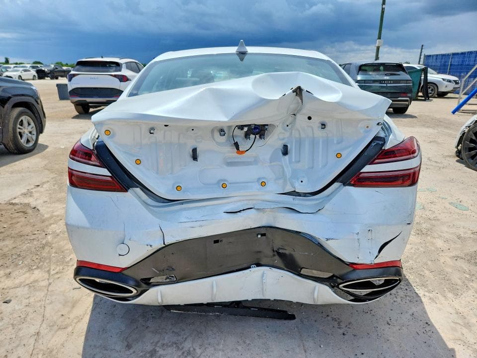 2026 GENESIS G70 2.5T STANDARD 6
