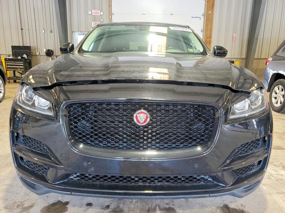 2017 JAGUAR F-PACE PREMIUM 5
