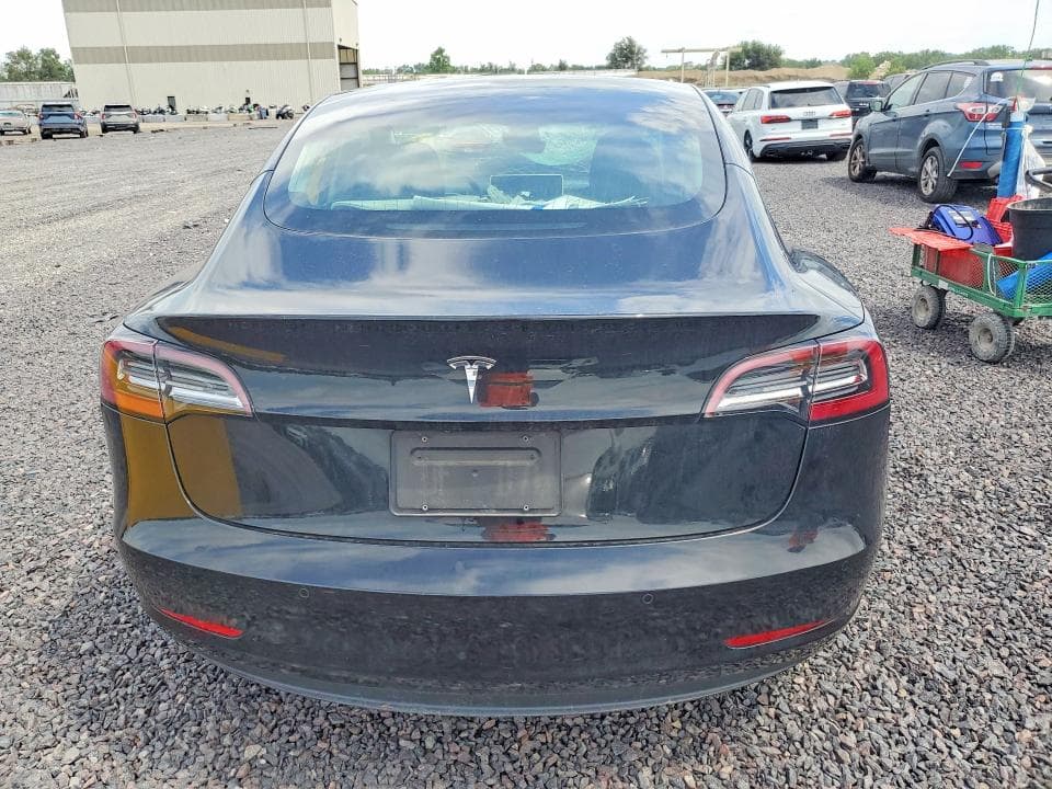 2019 TESLA MODEL 3 6
