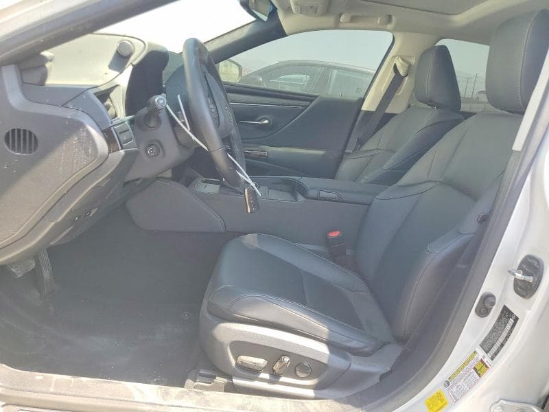 2025 LEXUS ES 300H BASE 7