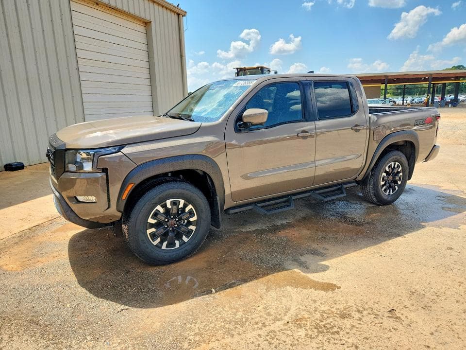 2023 NISSAN FRONTIER PRO-4X - 1