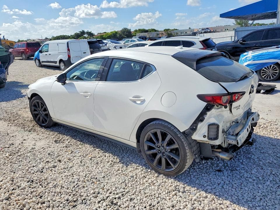 2019 MAZDA 3 PREMIUM 2