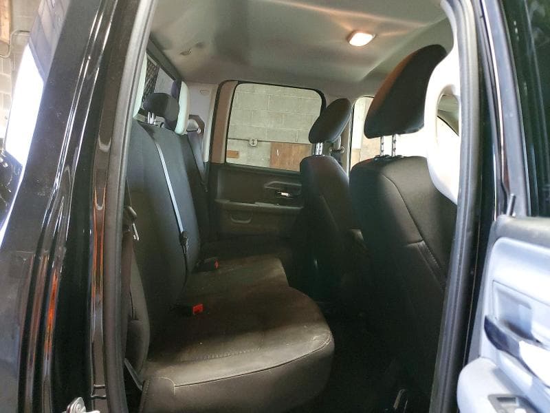 2020 RAM 1500 CLASSIC WARLOCK 10