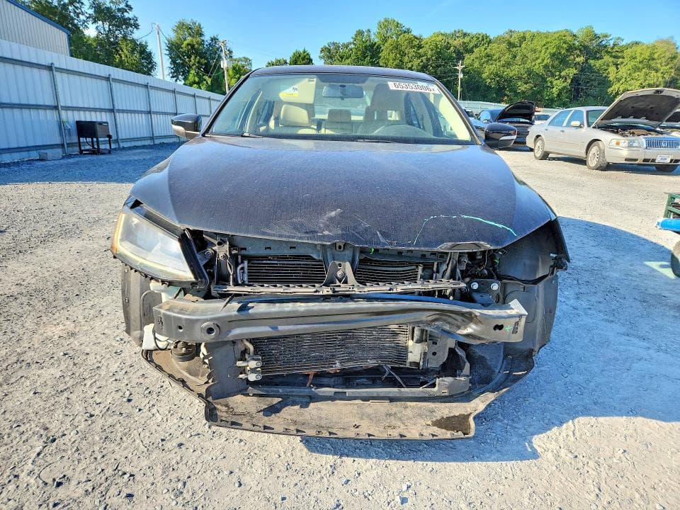 2017 VOLKSWAGEN JETTA SE 5