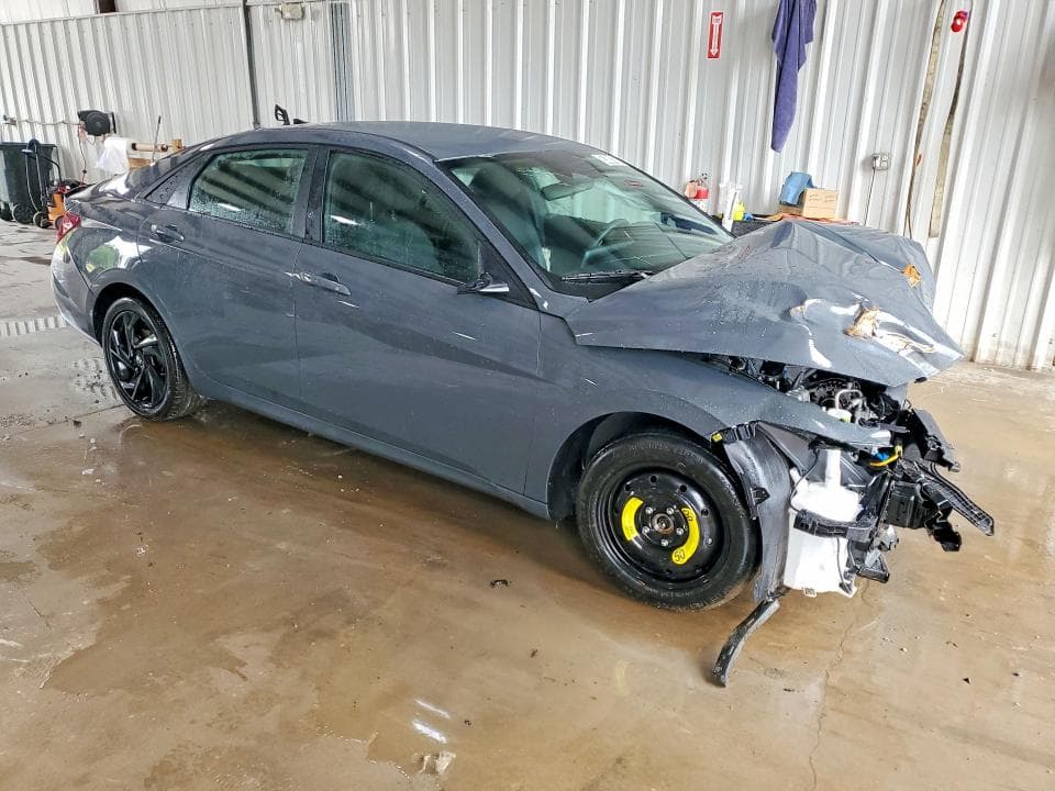 2026 HYUNDAI ELANTRA SEL SPORT 4