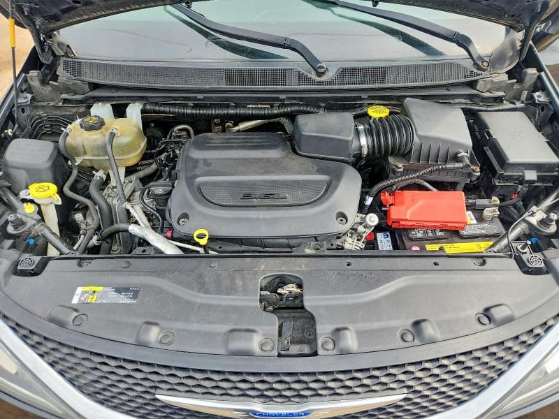 2019 CHRYSLER PACIFICA TOURING PLUS 12